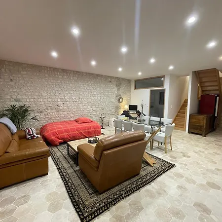 Prázdninový dům Maison Chaleureuse- Cheminee, Nature Et Sport !